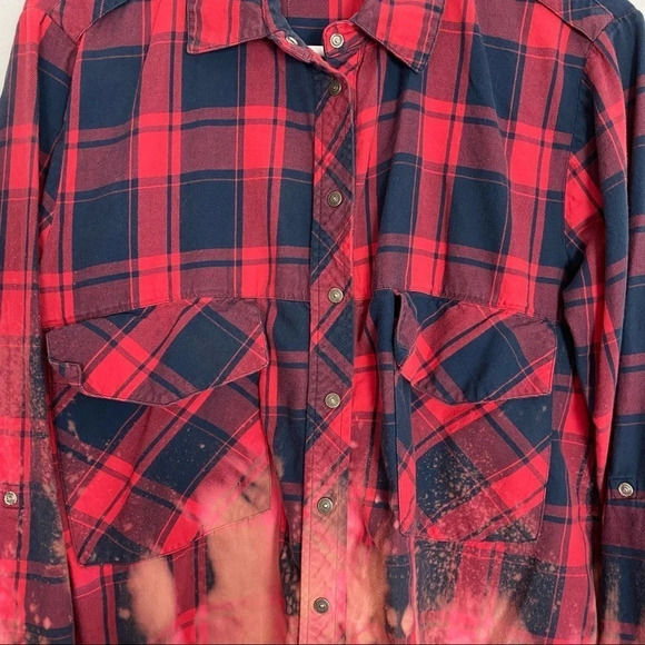 Handmade Upcycled Plaid Ombré Custom Bleached Button Down Shirt Women Medium Red - Picture 5 of 12